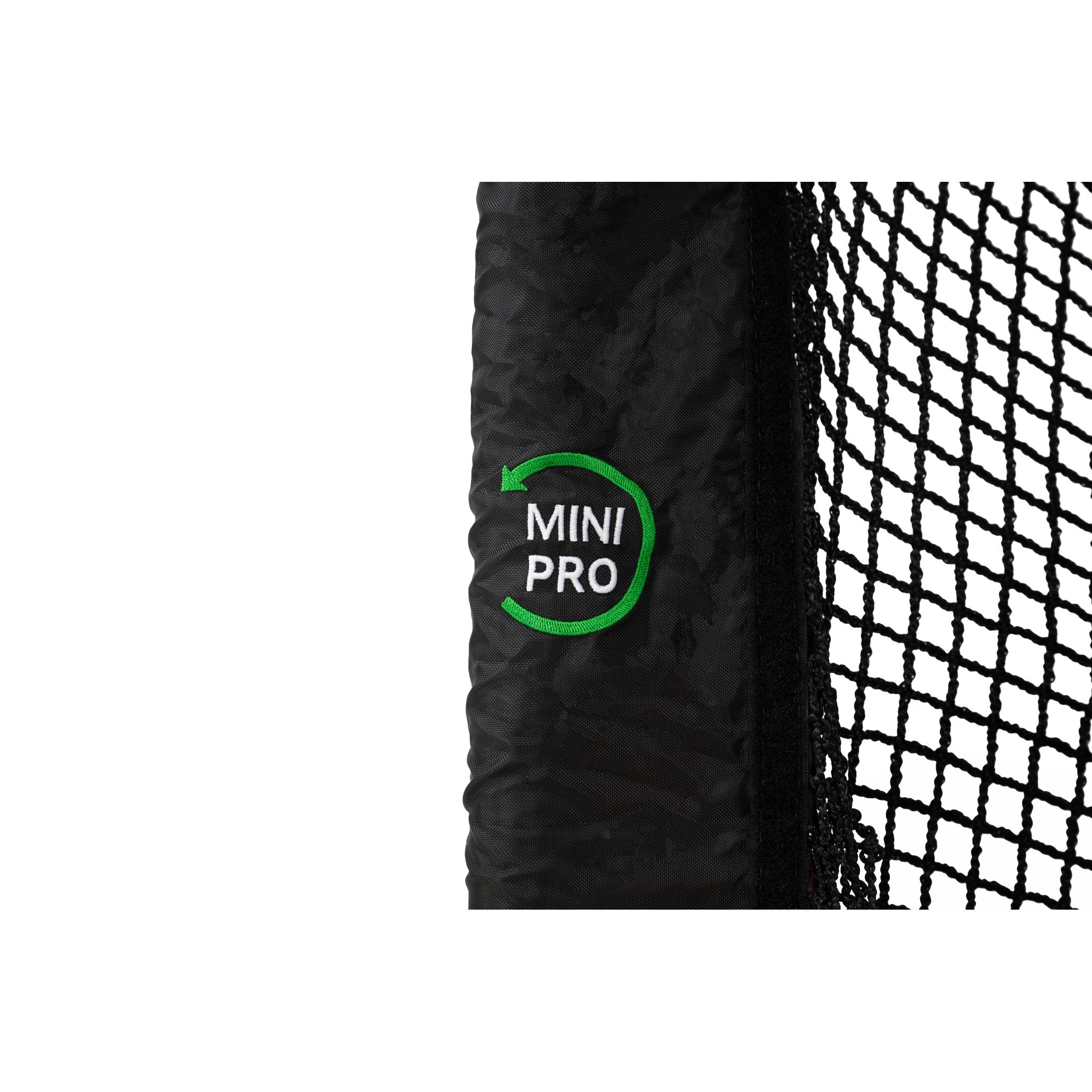 The Net Return Mini Pro golf net, detail view